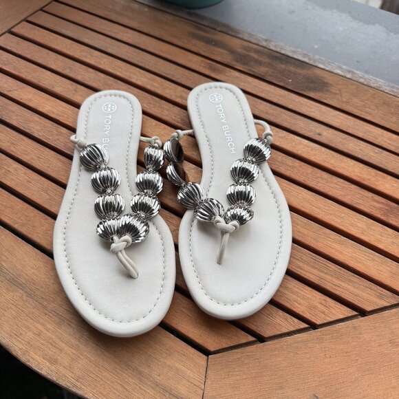 Tory Burch Capri Beaded Sandals Size 6.5M - Picture 1 of 7